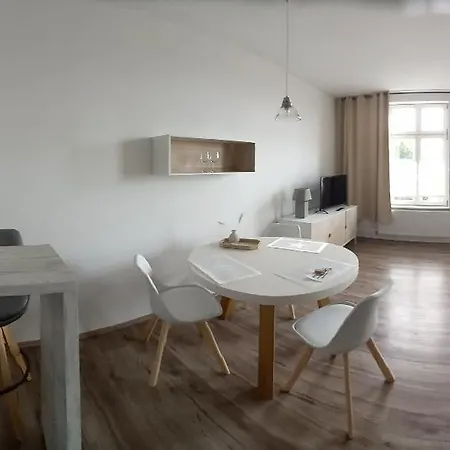 Apartmenthaus Alte Börse Carolinensiel Exterior foto