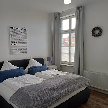 Apartmenthaus Alte Börse Carolinensiel Zimmer foto