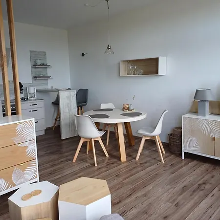 Apartmenthaus Alte Börse Carolinensiel Zimmer foto